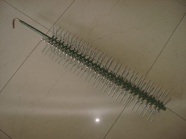IC hanger